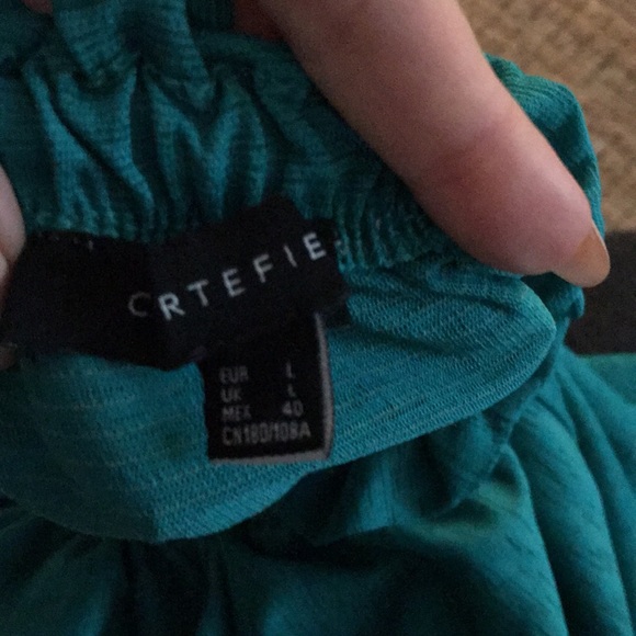 Turquoise Off the shoulder- tie sleeve Blouse - Picture 3 of 3